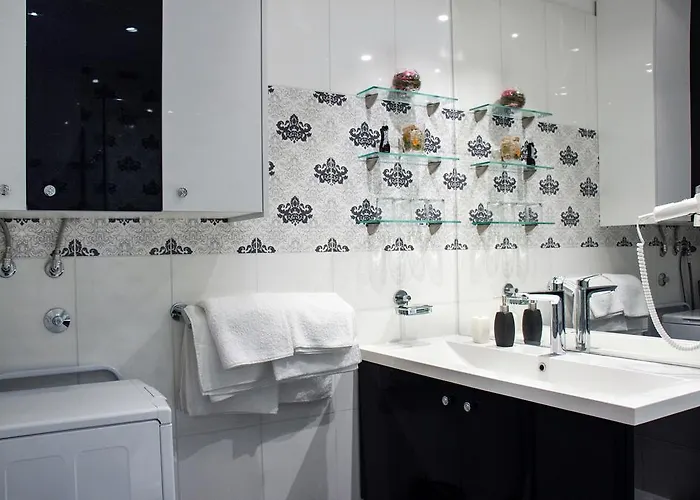 아파트 Lady Tania