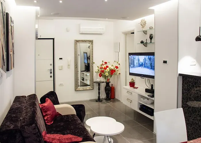 Lady Tania 스플리트