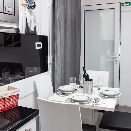 Lady Tania Appartement Split